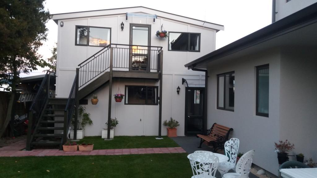 Stream View Daire Christchurch Dış mekan fotoğraf